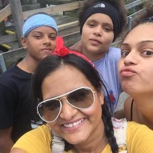 Meet your Posher, Andreia